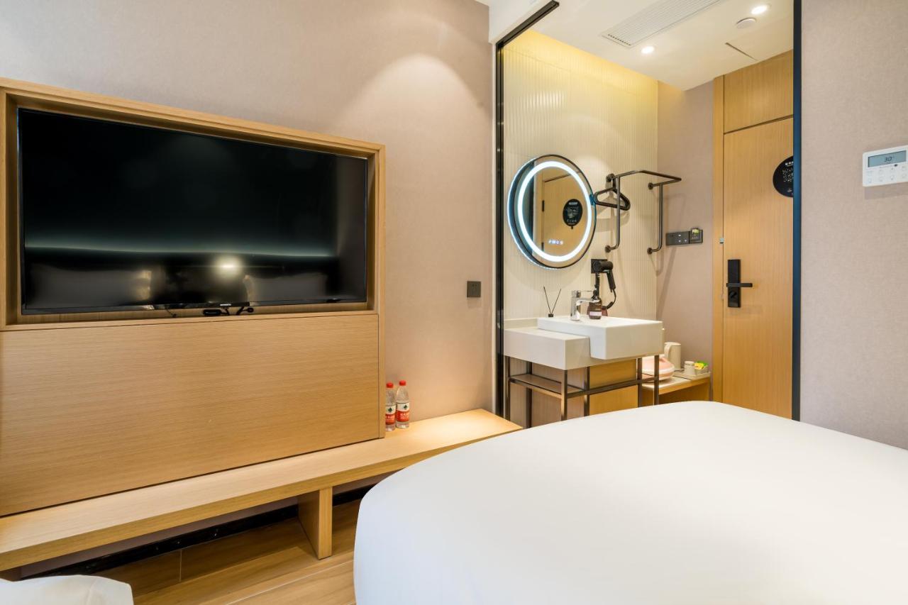 Meego Smart Select Hotel 3*